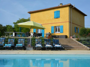 Spacious villa in Piquecos with private pool